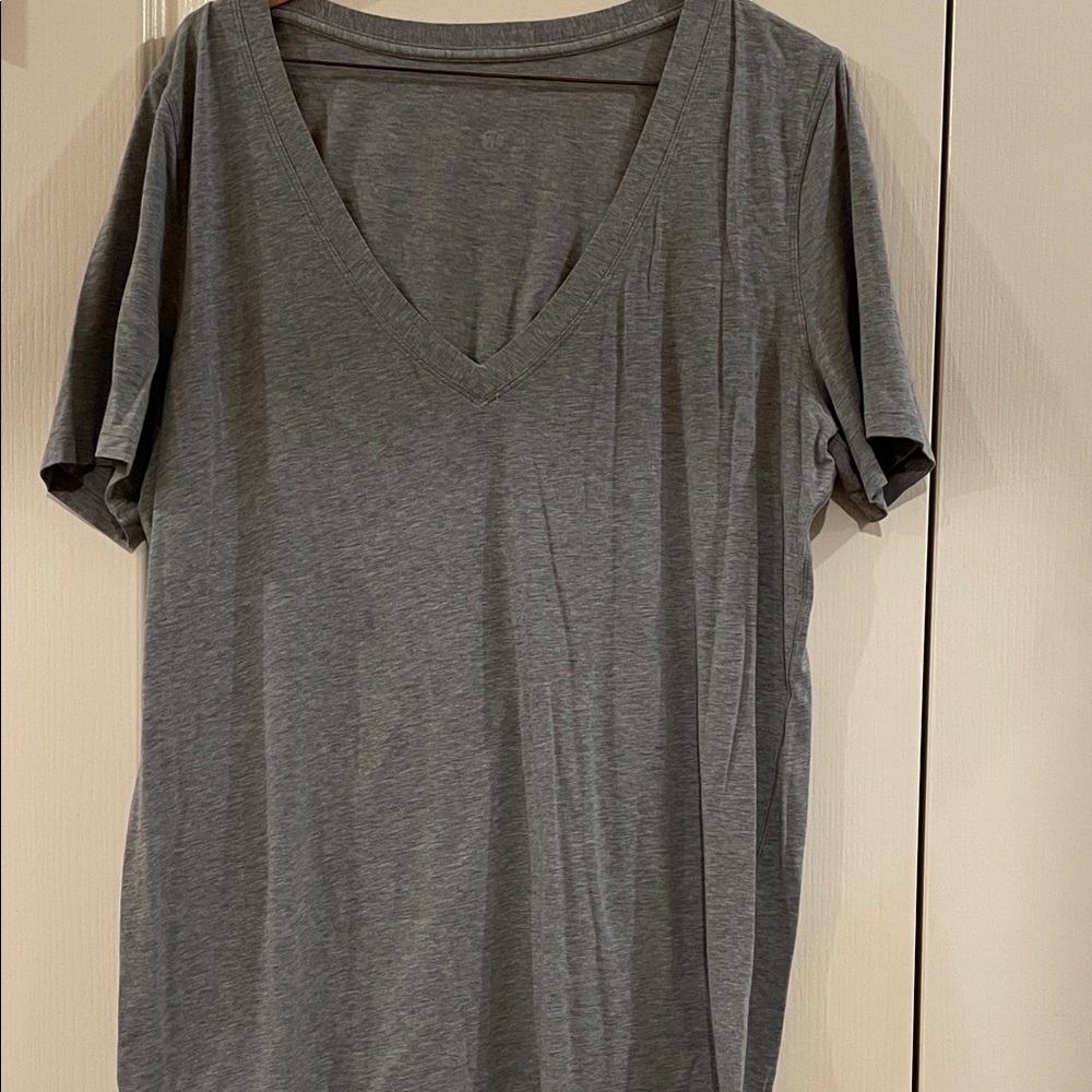 lululemon Heather Gray V-Neck Tee